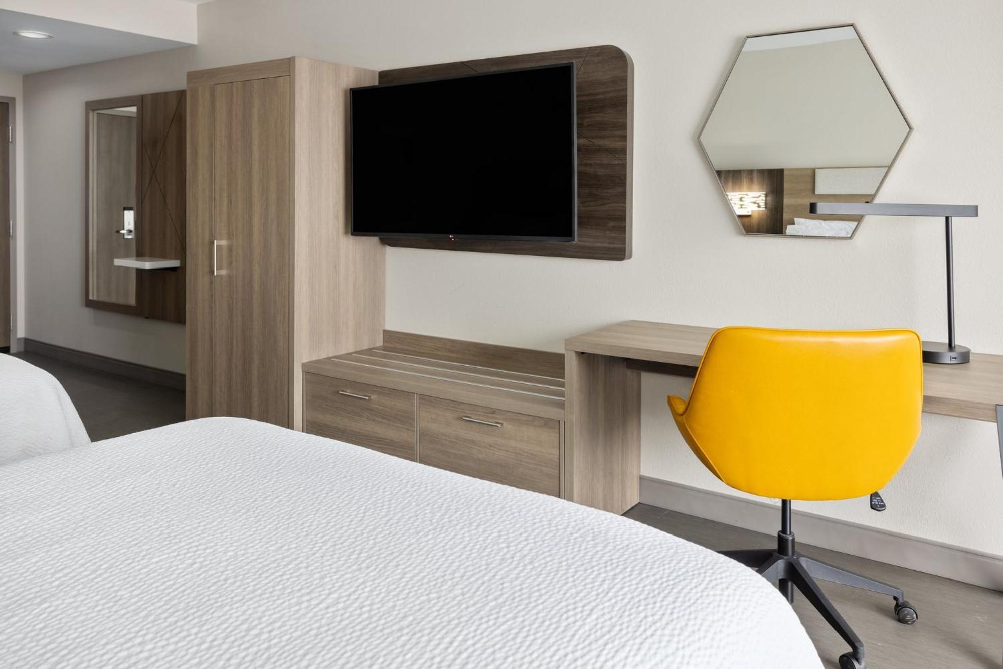 Holiday Inn Express & Suites Waynesboro East Εξωτερικό φωτογραφία