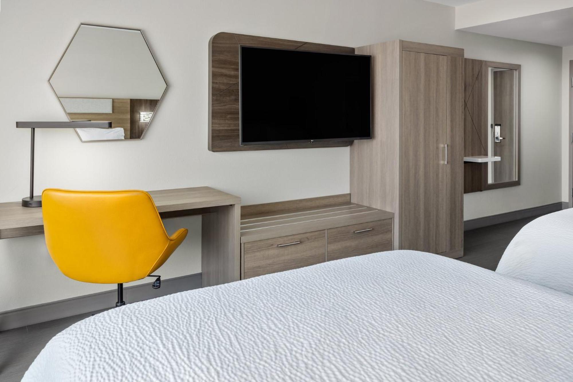 Holiday Inn Express & Suites Waynesboro East Εξωτερικό φωτογραφία