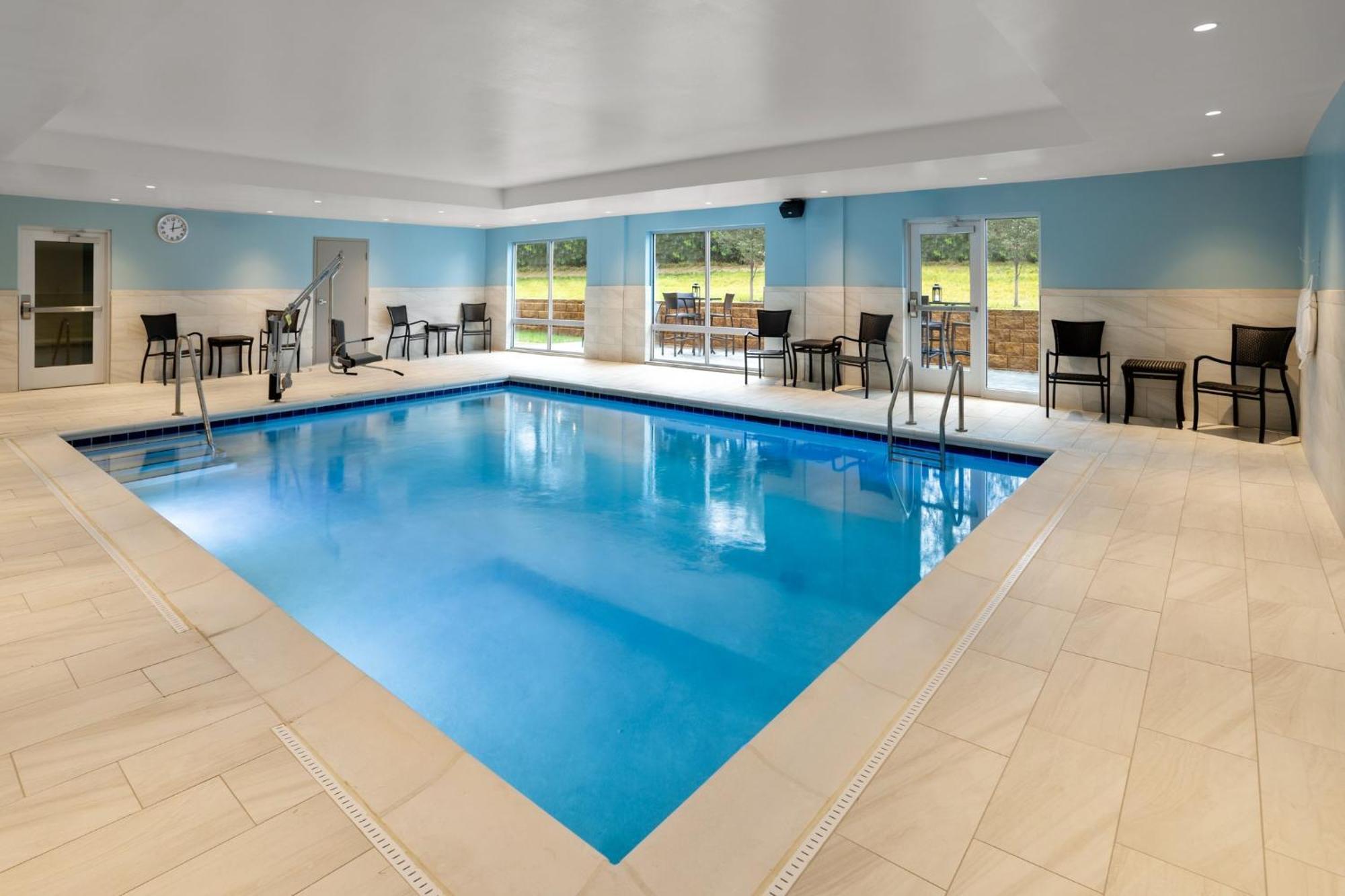 Holiday Inn Express & Suites Waynesboro East Εξωτερικό φωτογραφία
